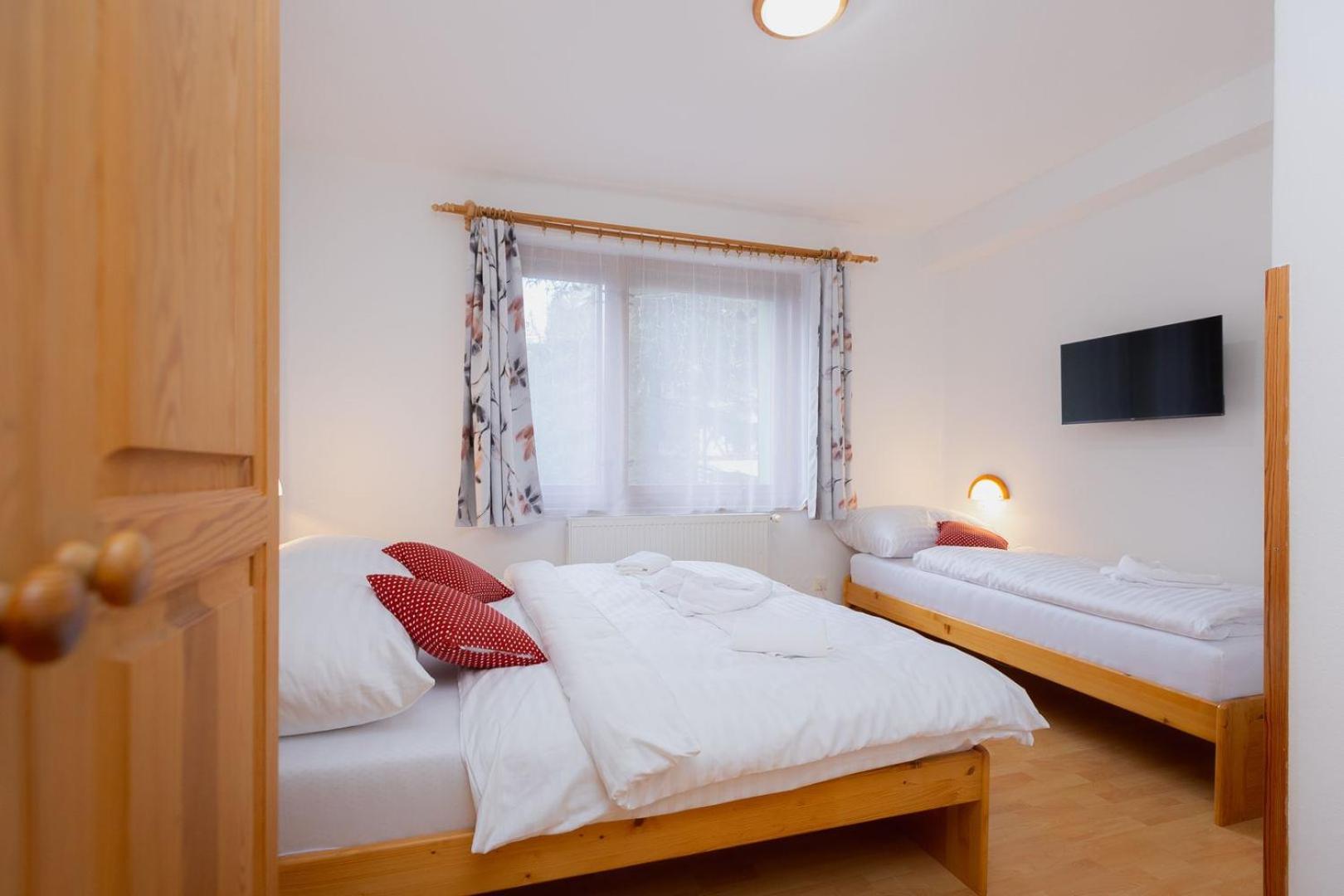 Korbacikovo - Mala Fatra Hotel ซาซริวา ภายนอก รูปภาพ